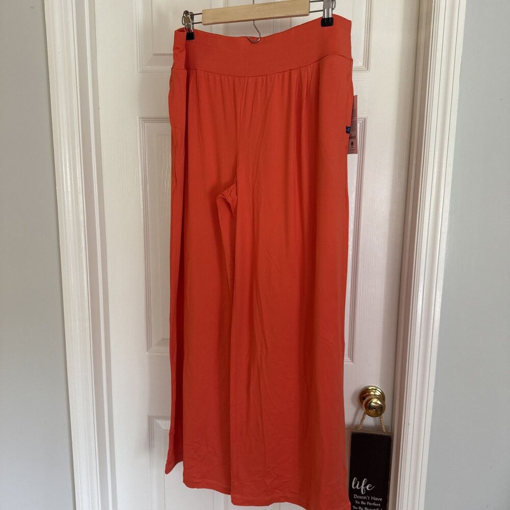 Women’s Lug Coupe Long Wide Leg Pants Papaya Size L Soft 2 Pockets